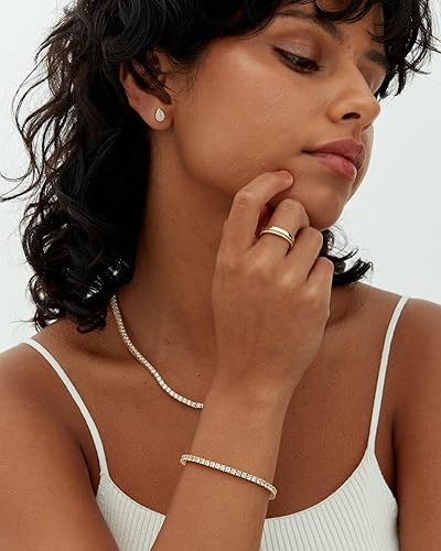BRILLIANCE | Gold Moissanite Tennis Bracelet