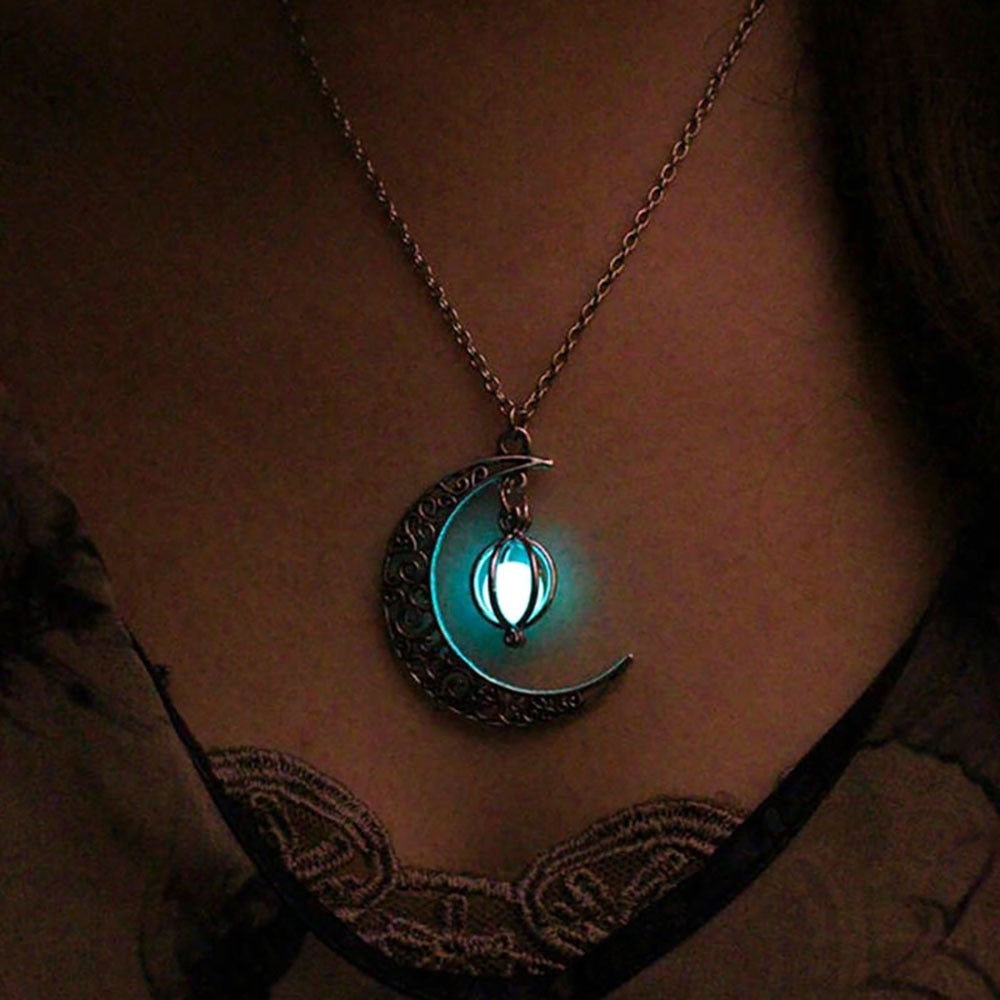 MAPLEWOOD | Moon Necklace