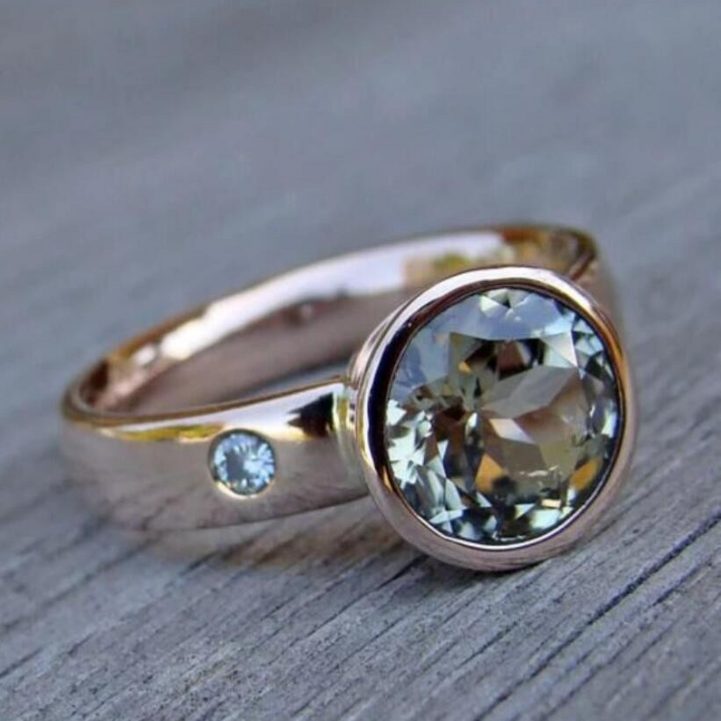 POMEGRANATE | Zirconia Ring