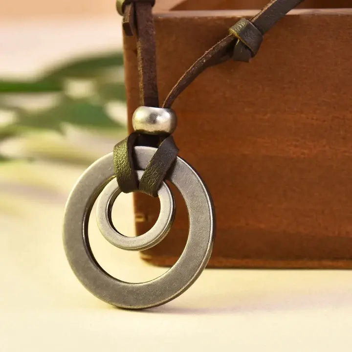 SOLSTICEA | Silver Vintage Necklace