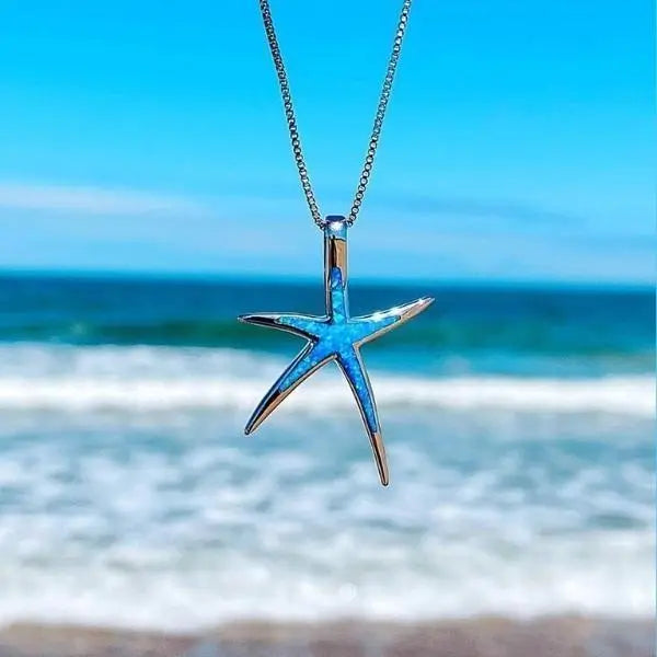 BROOKSIDE | Silver Star Necklace