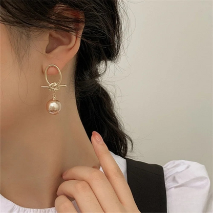 ELMWOOD | Timeless Earrings