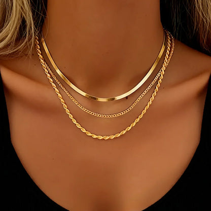 PAISLEYA | Gold Elegant Necklace