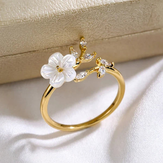 DAPPLEWOOD | Classic Ring