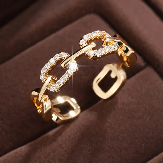 SOLACE | Gold Chain Ring