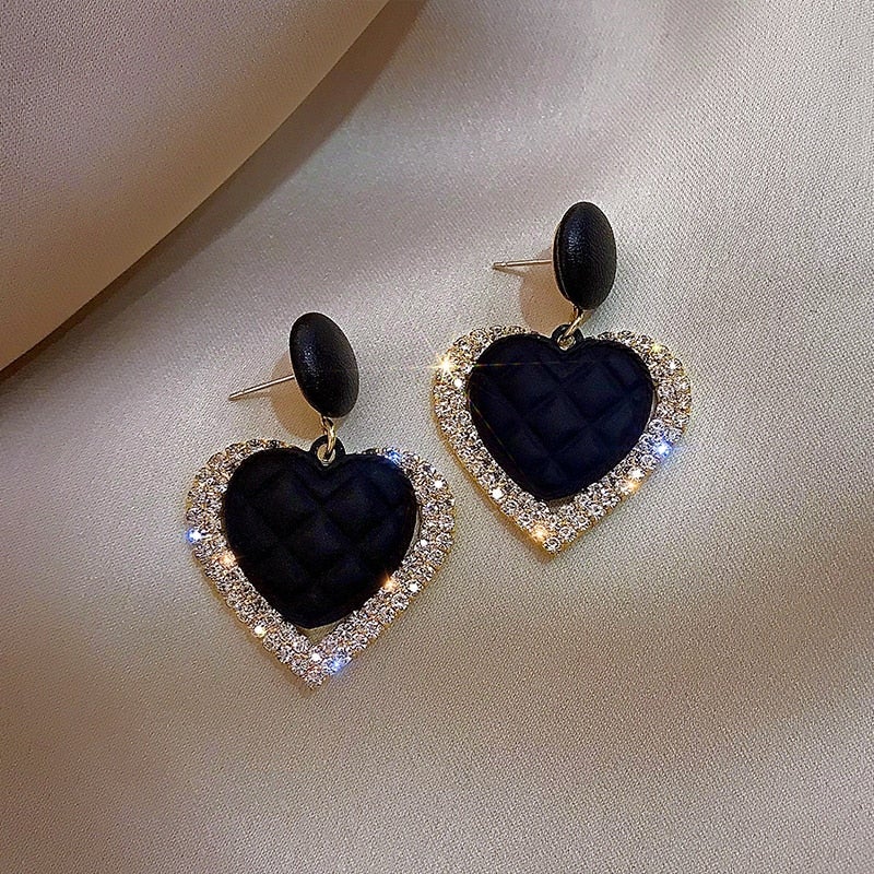 WILLOWOOD | Gold Heart Earrings