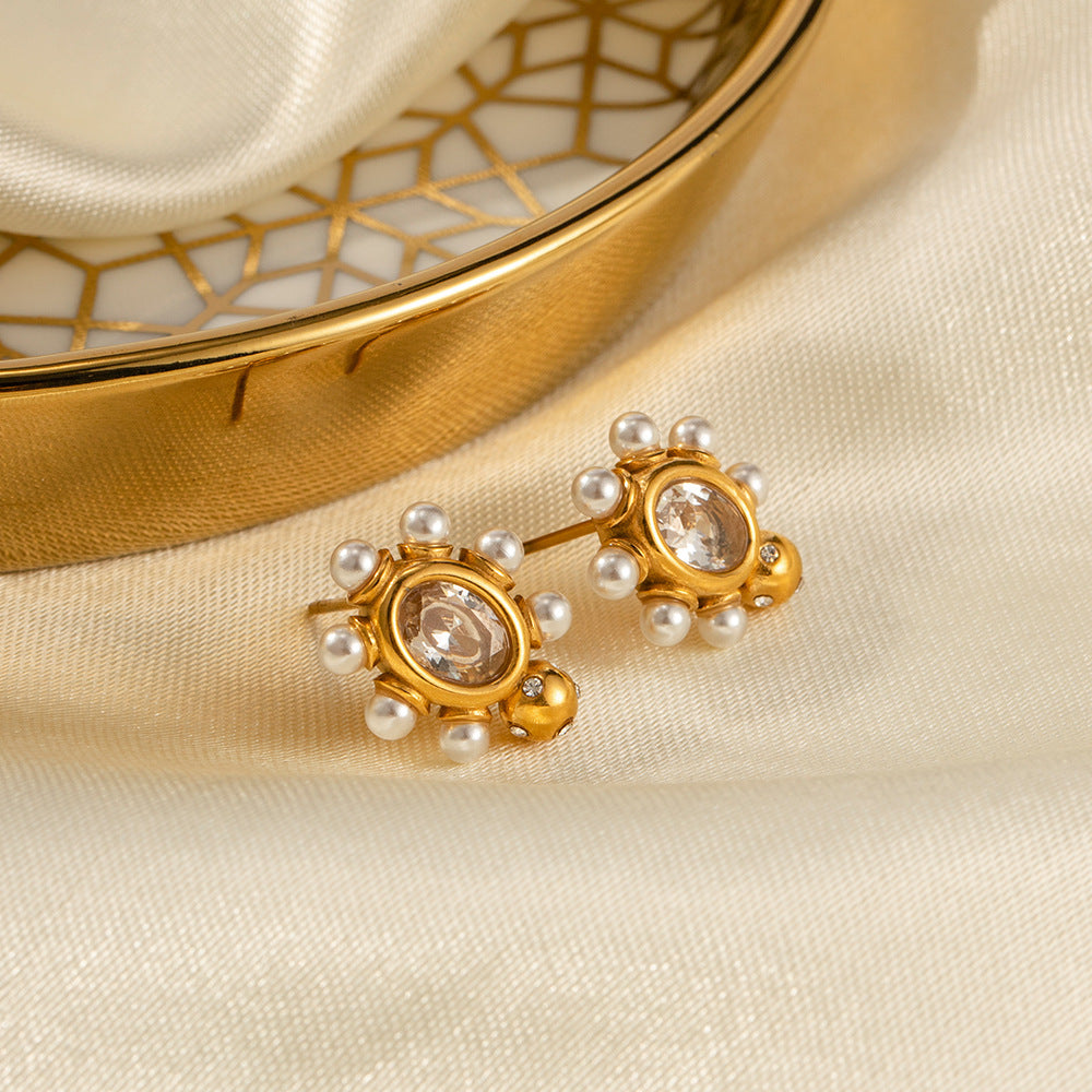 POISE | Sophisticated Gold Pearl Earrings