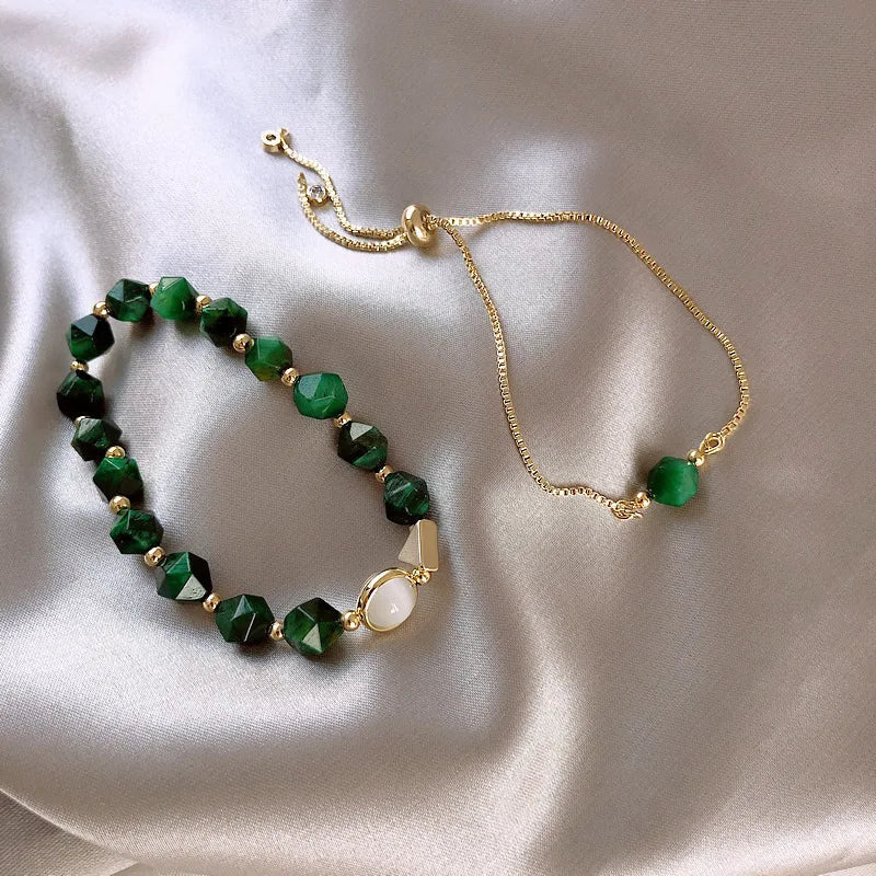 GRAPEWOOD | Green Elegant Bracelet
