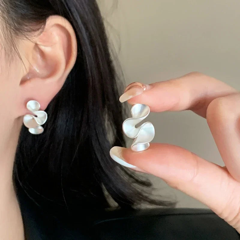 GLACIER | Silver Flower Earrings