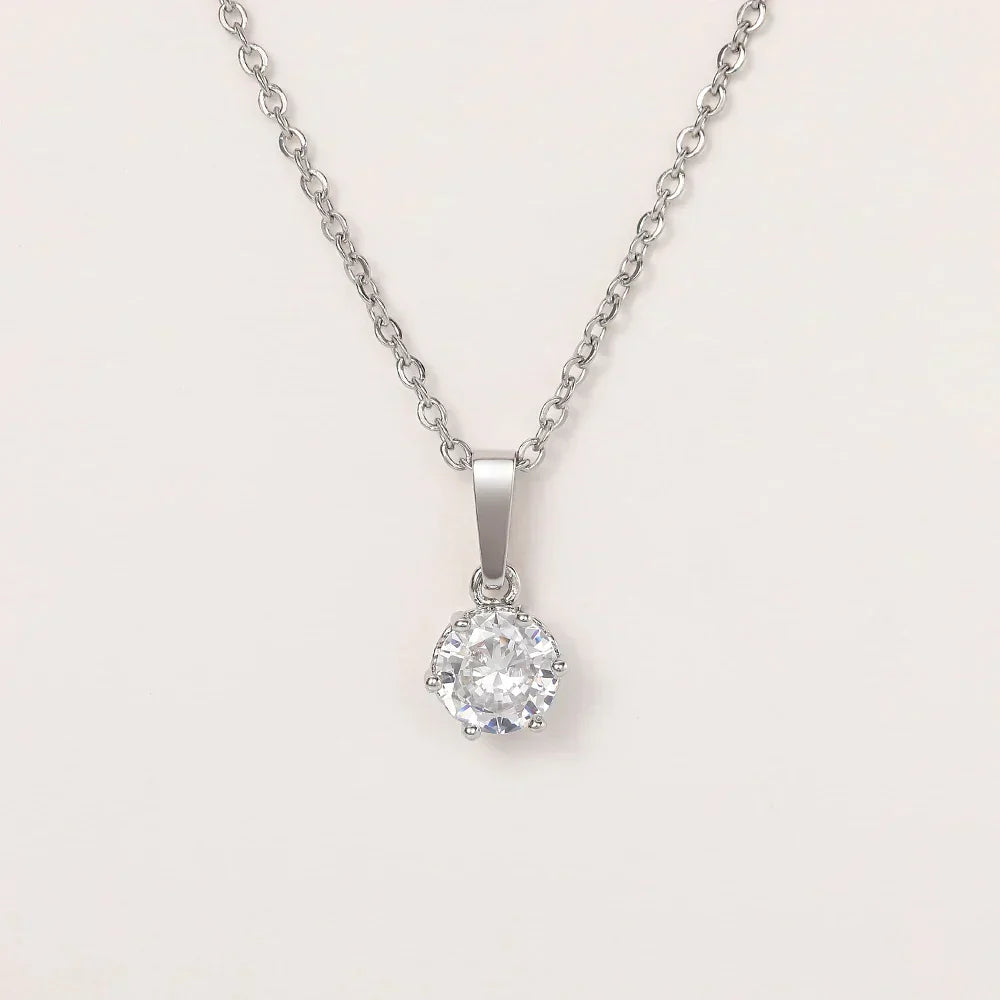 ICON | Classic Zirconia Pendant Necklace