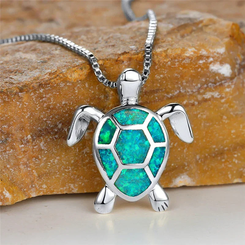STARDUST | Green Vintage Necklace