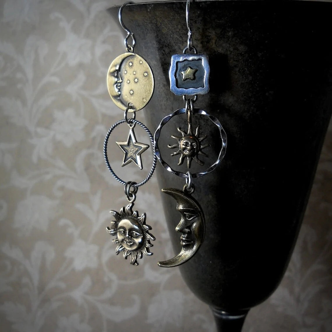 ECLIPSE | Sun Moon Pendant Earrings