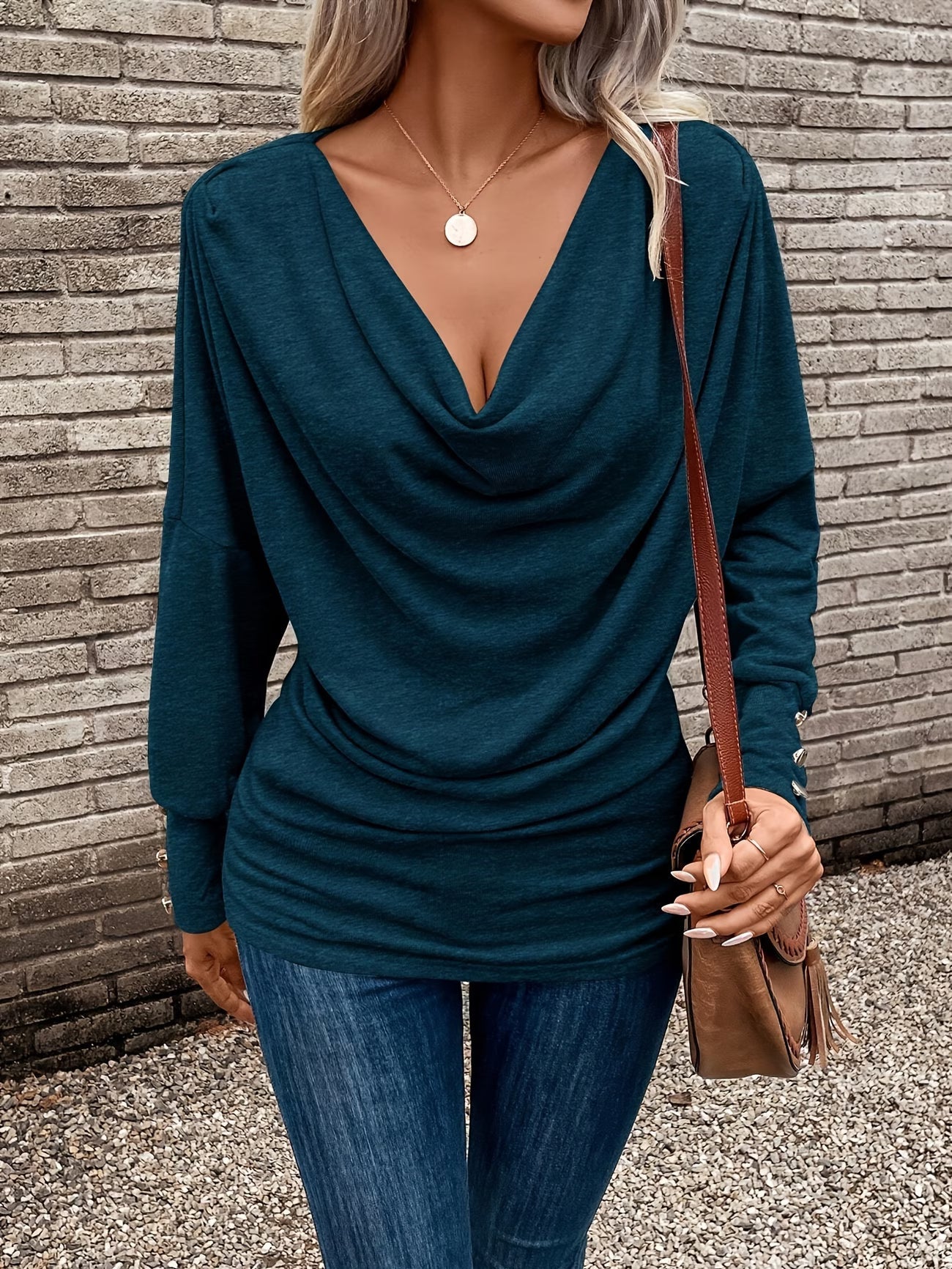 Verona vízesésnyakú kötött felső