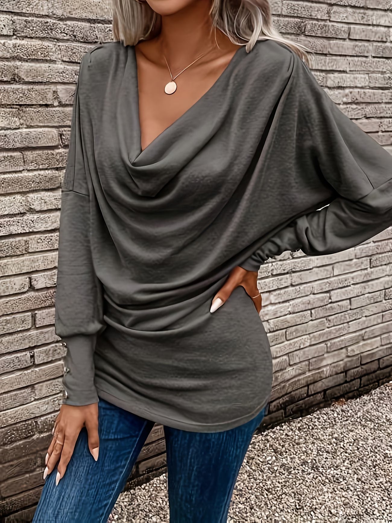 Verona vízesésnyakú kötött felső