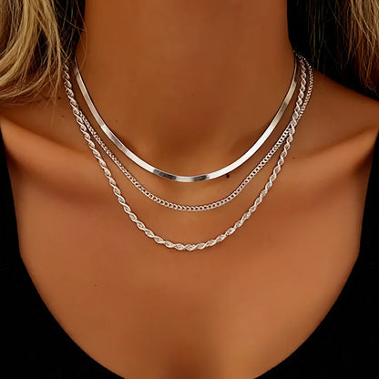 PAISLEYA | Gold Elegant Necklace