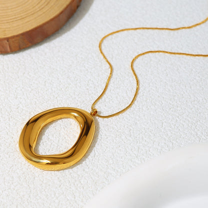 ELLIPSE | Gold Oval Necklace