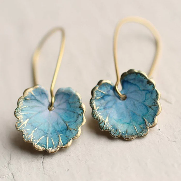 IVORYWOOD | Blue Vintage Earrings