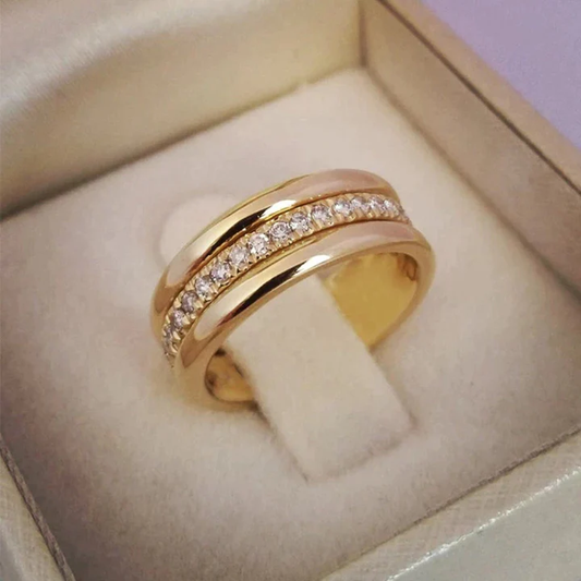 DATEWOOD | Zirconia Ring