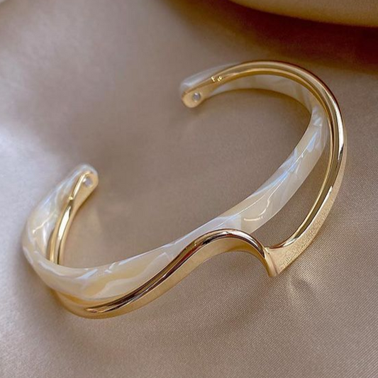 CITRINE | Gold Elegant Bracelet