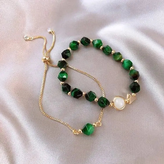 GRAPEWOOD | Green Elegant Bracelet