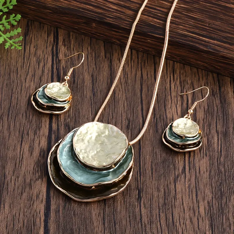 FLINTSTONE | Blue Vintage Necklace