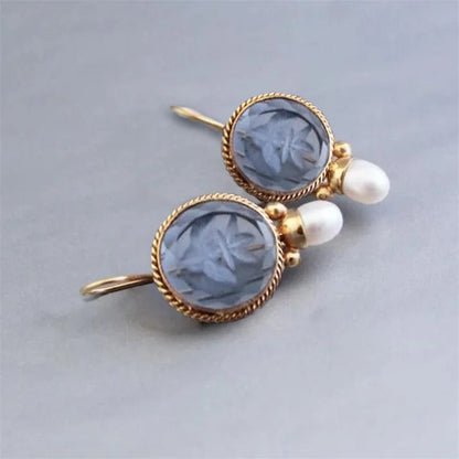 SOPHIA | Timeless Pearl Earrings